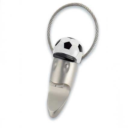 Schlüsselanhänger mit Kapselheber in Fußballdesign