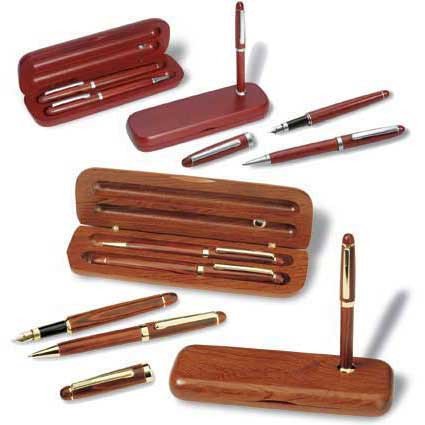 Kugelschreiber und Füller